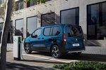 В Украине начнутся официальные продажи электрического минивэна Peugeot e-Rifter